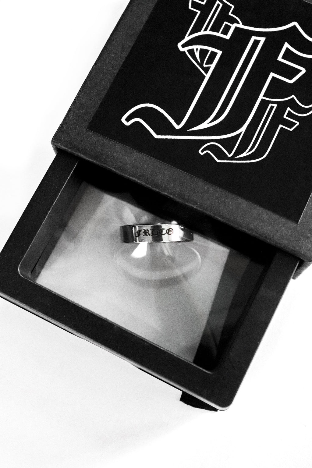 Essential Sliver Logo Ring