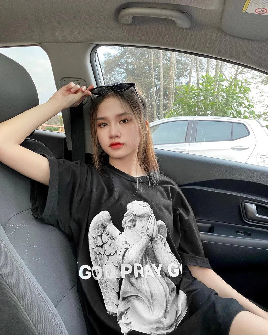 God Pray God Tee Black
