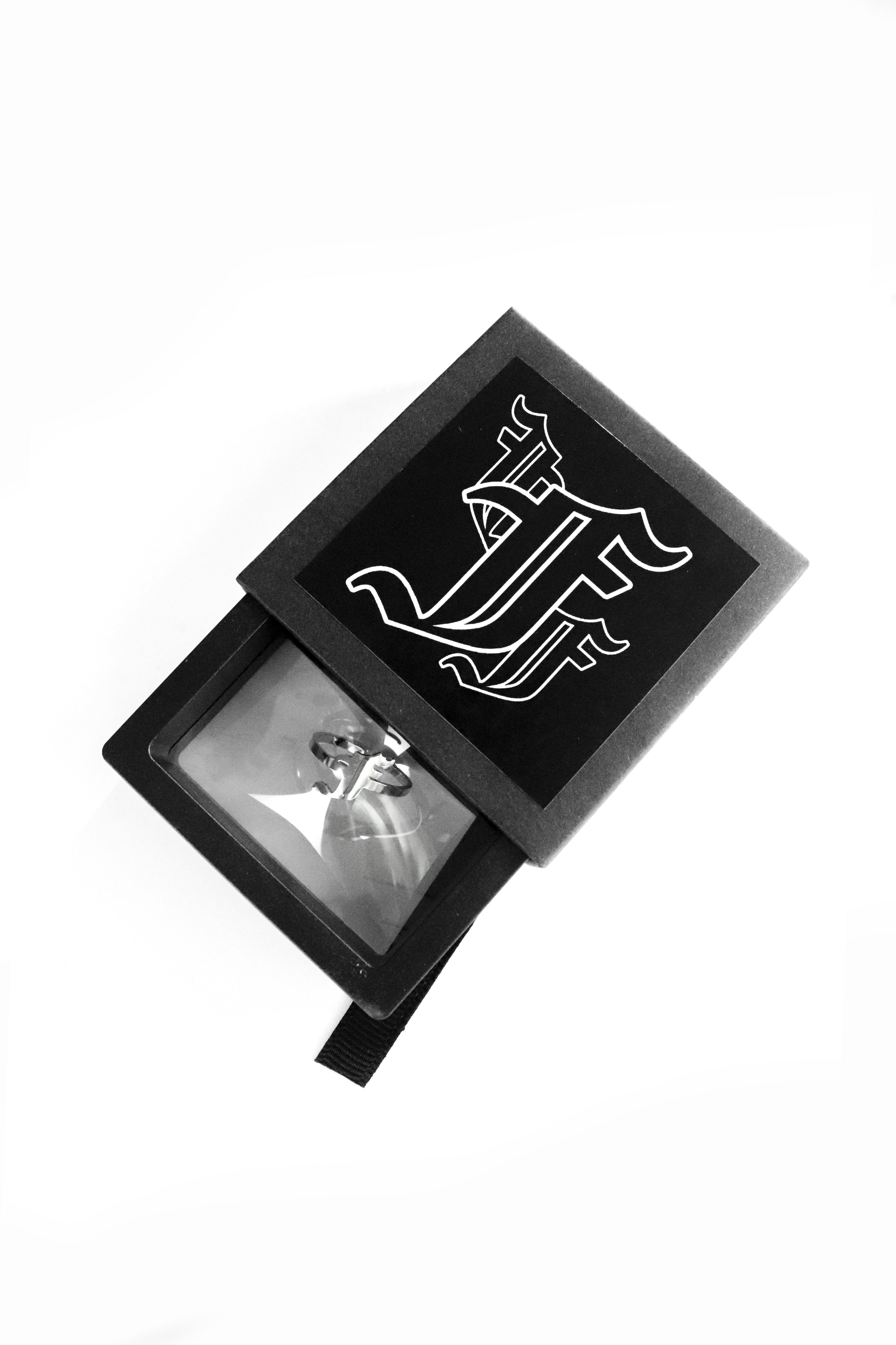 Pro Sliver Logo Ring