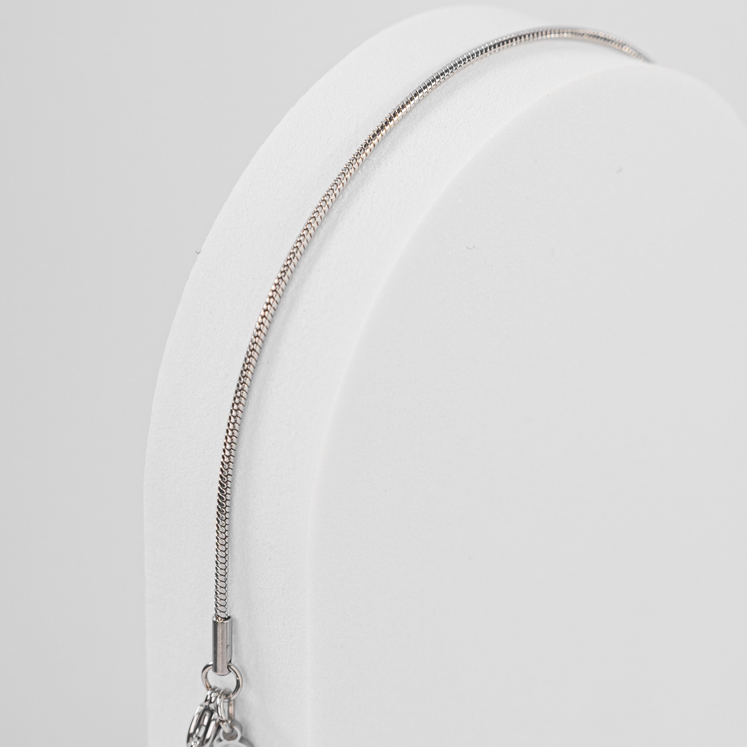 Bone Bracelet (Silver) 2mm