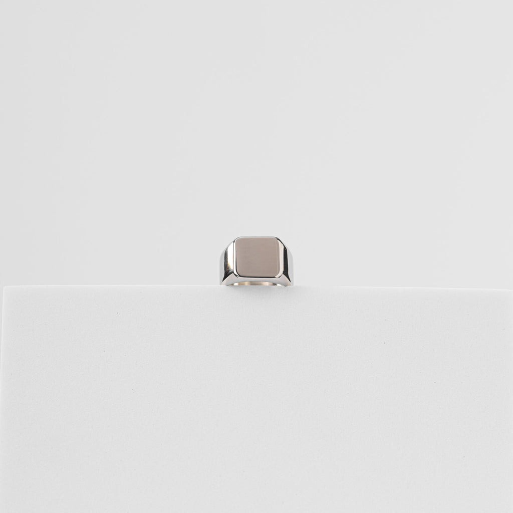 Plain Signet Ring (Silver)