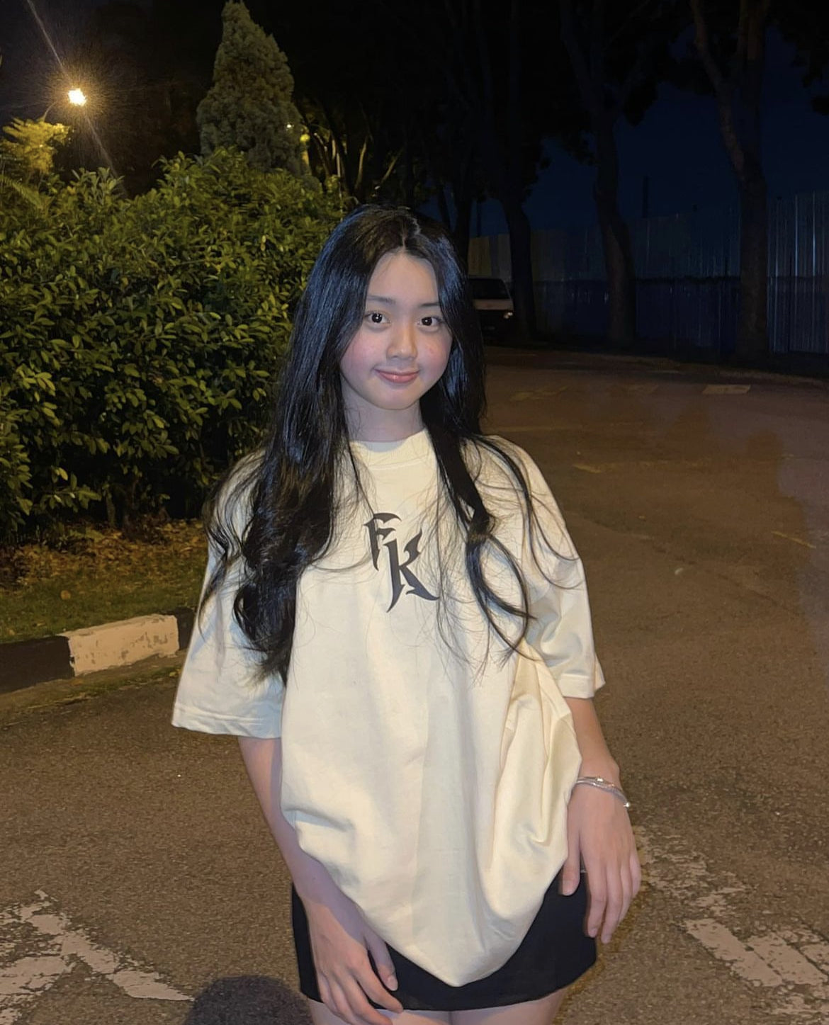 S23 Signature Logo Tee Cream