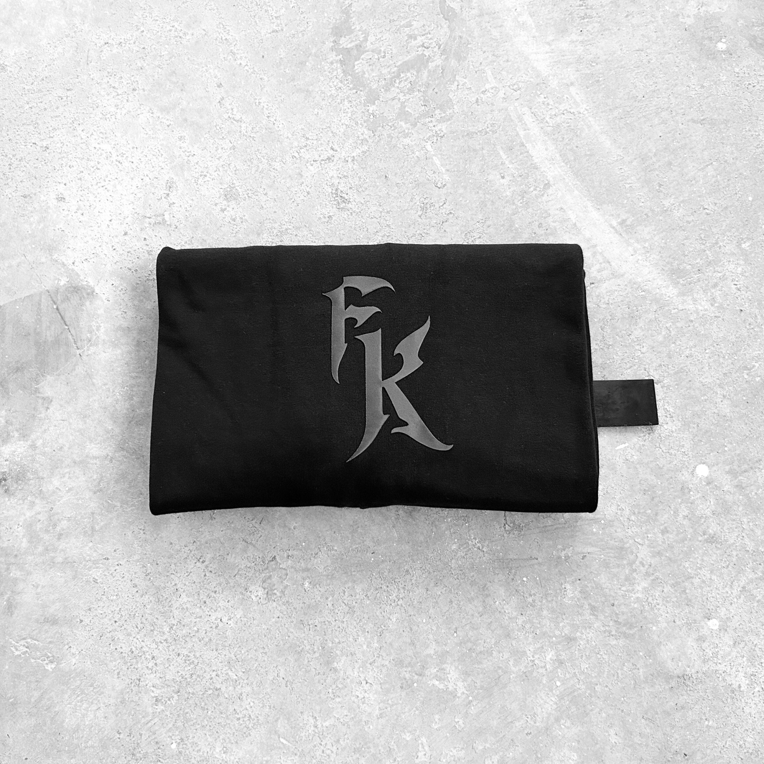 S23 Signature Logo Tee Black