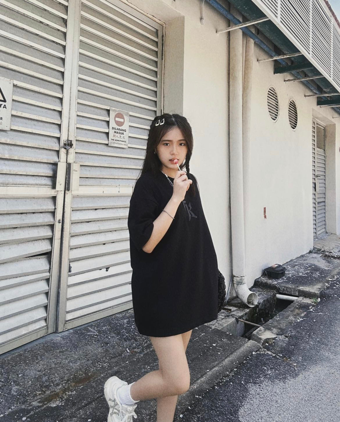 S23 Signature Logo Tee Black