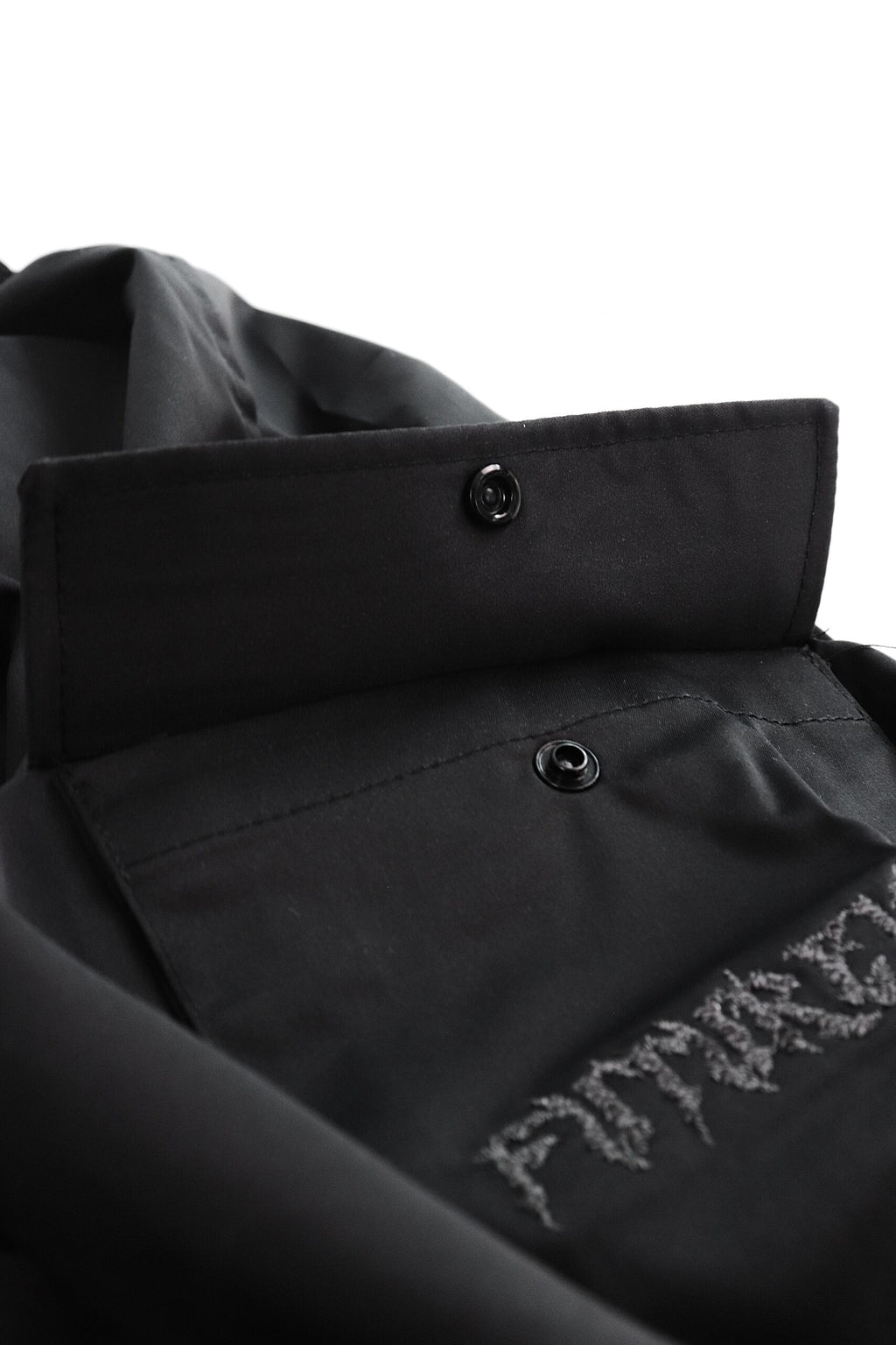 Essential Logo Shorts Black