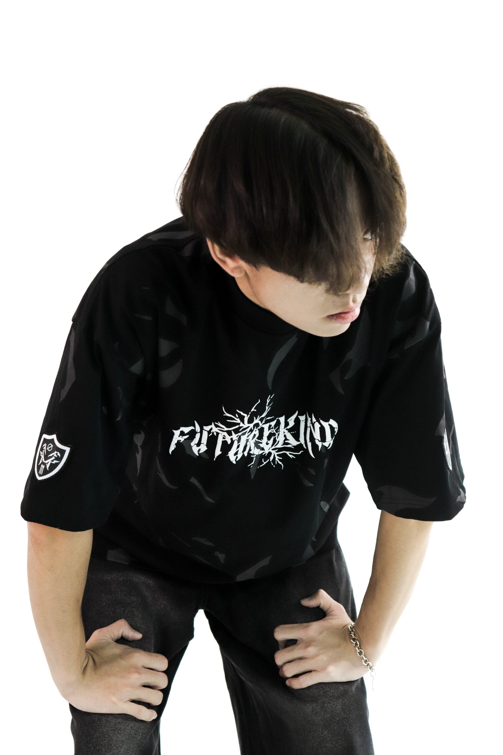 Time Crack Double Badges Tee Black