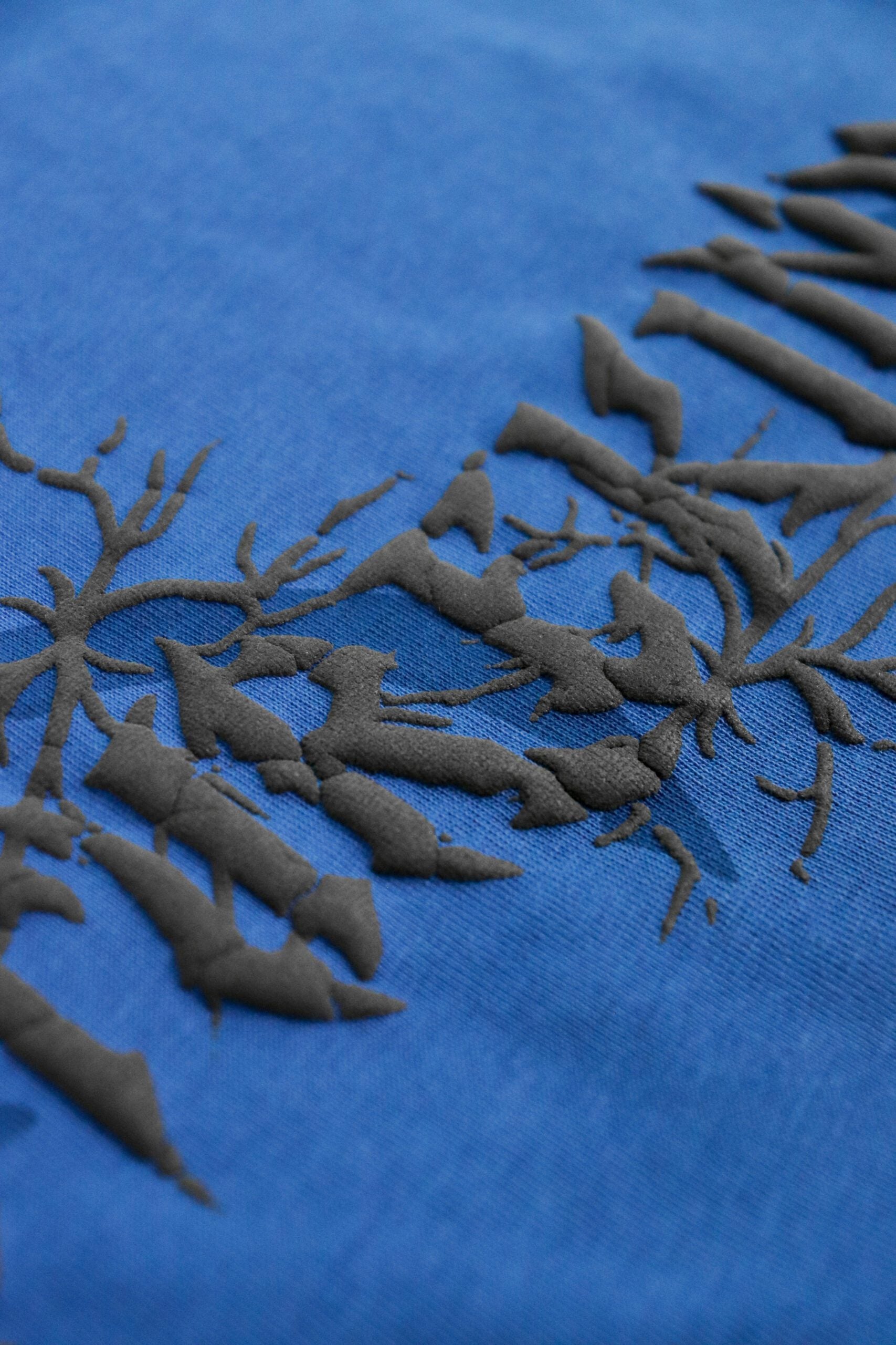 Time Crack Essential Tee Blue