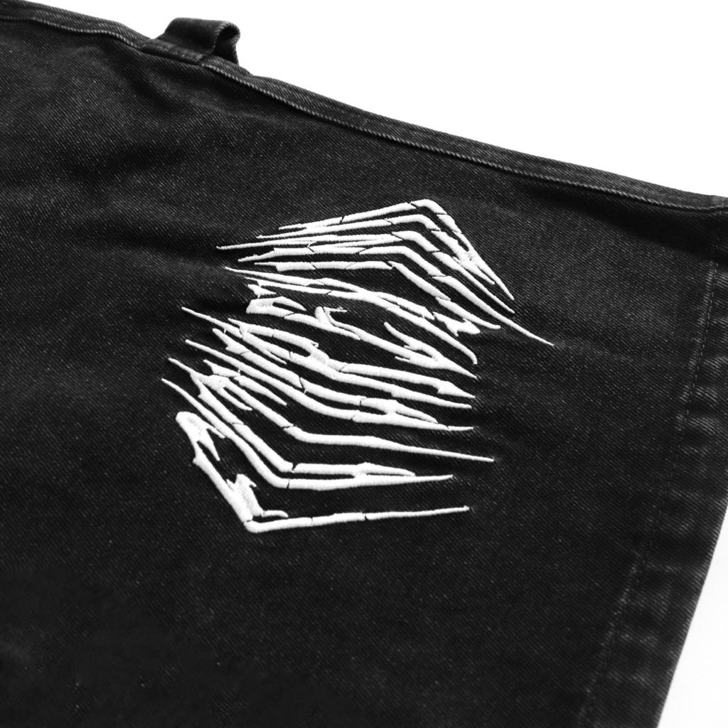 Essential Logo Jorts Black