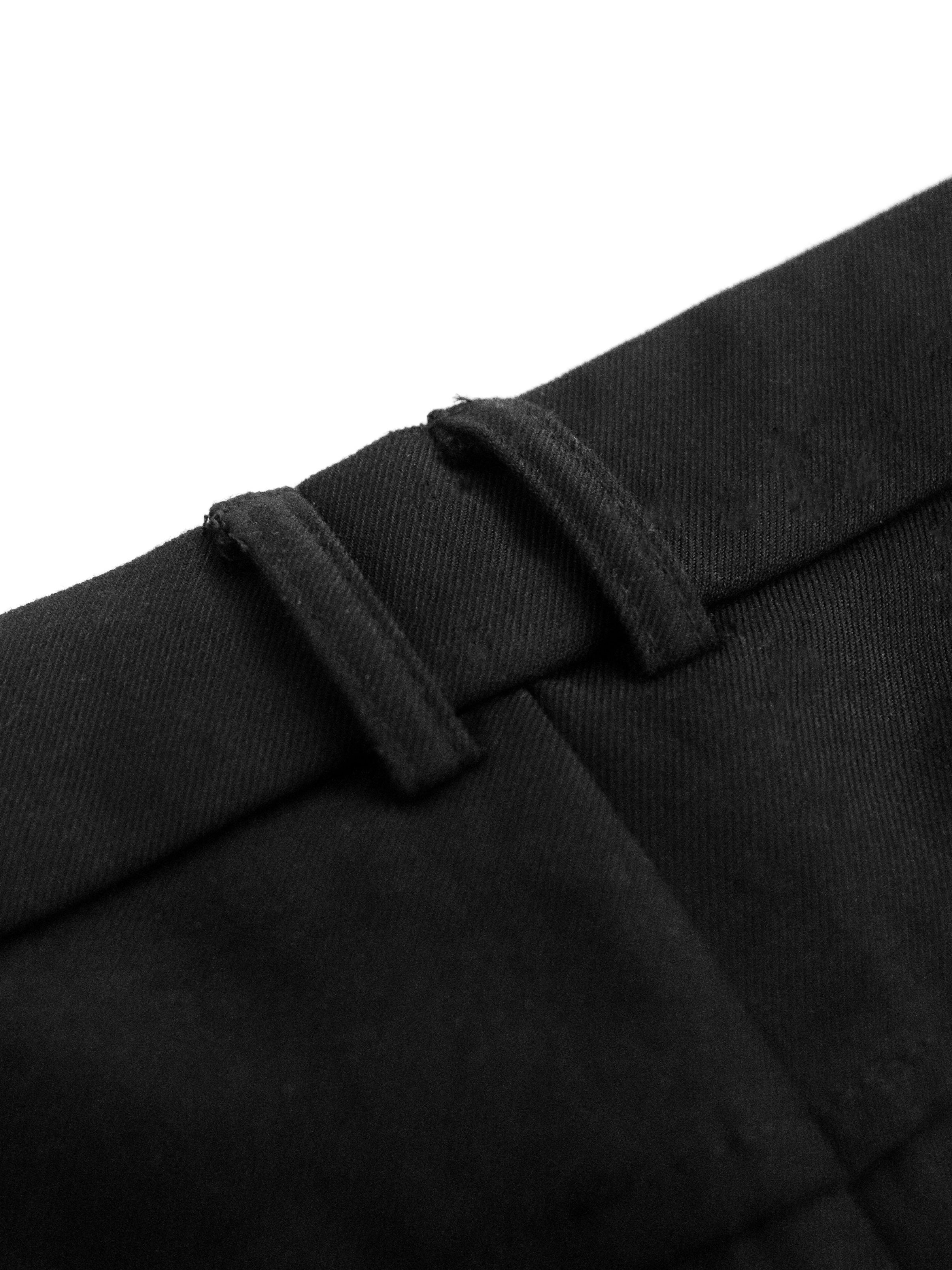 Structured Pleated Shorts - Black