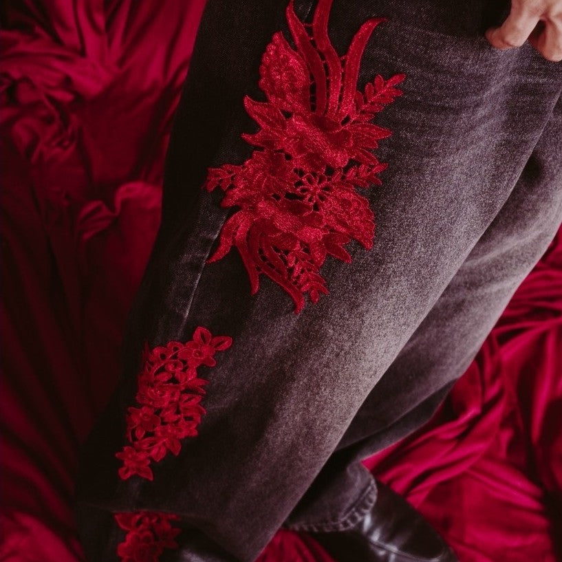 NEXGEN : Yonda Lace Jeans Black