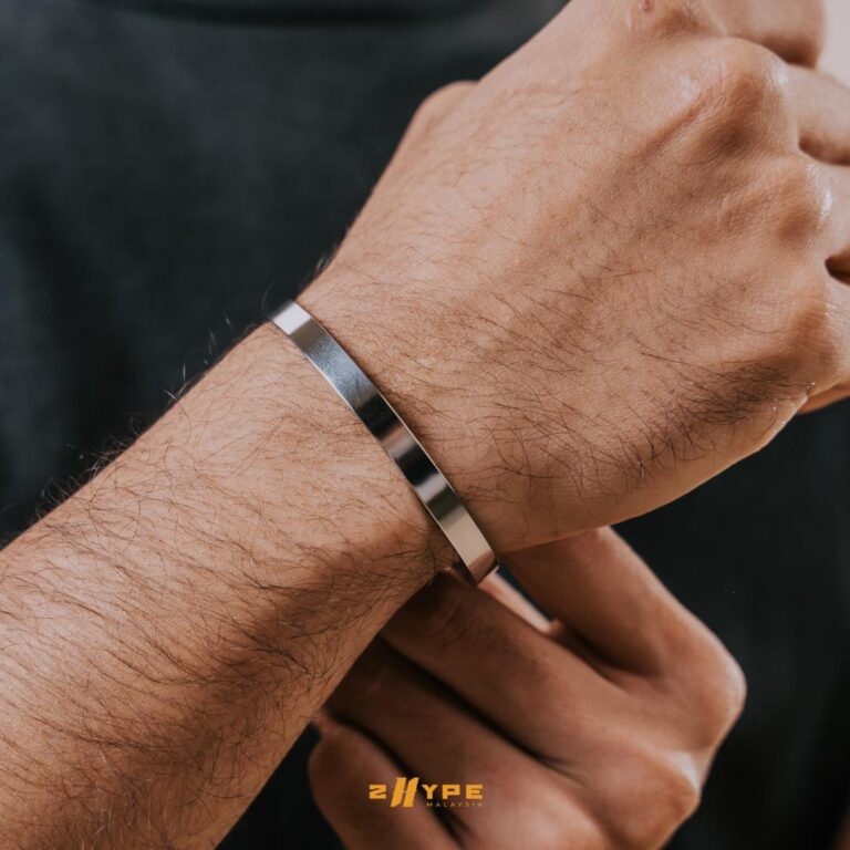 Cuff Bracelet (Silver)