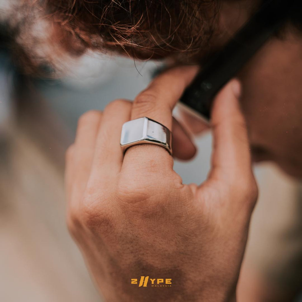 Plain Signet Ring (Silver)