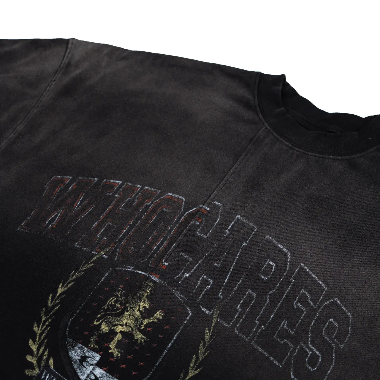Washed Split Emblem Tee Black