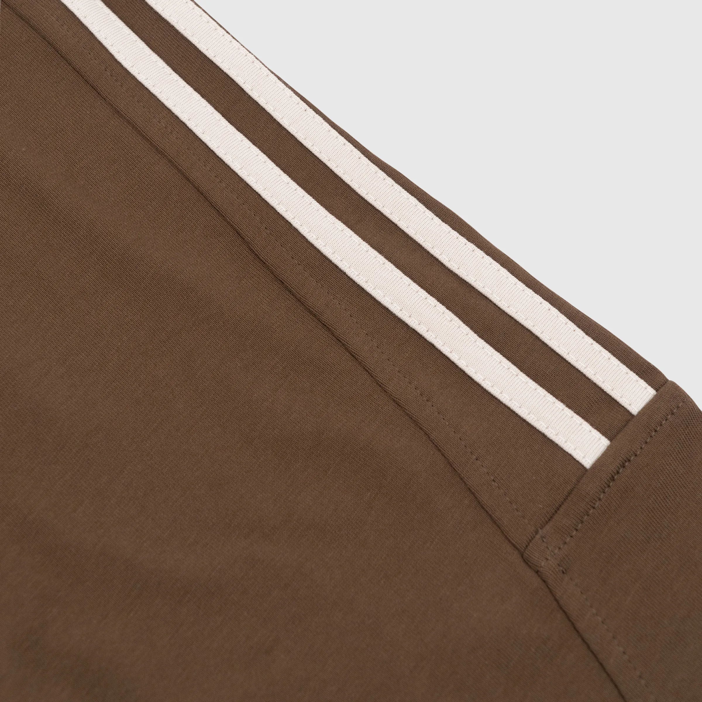 Distorted Whocares Logo Tee Brown