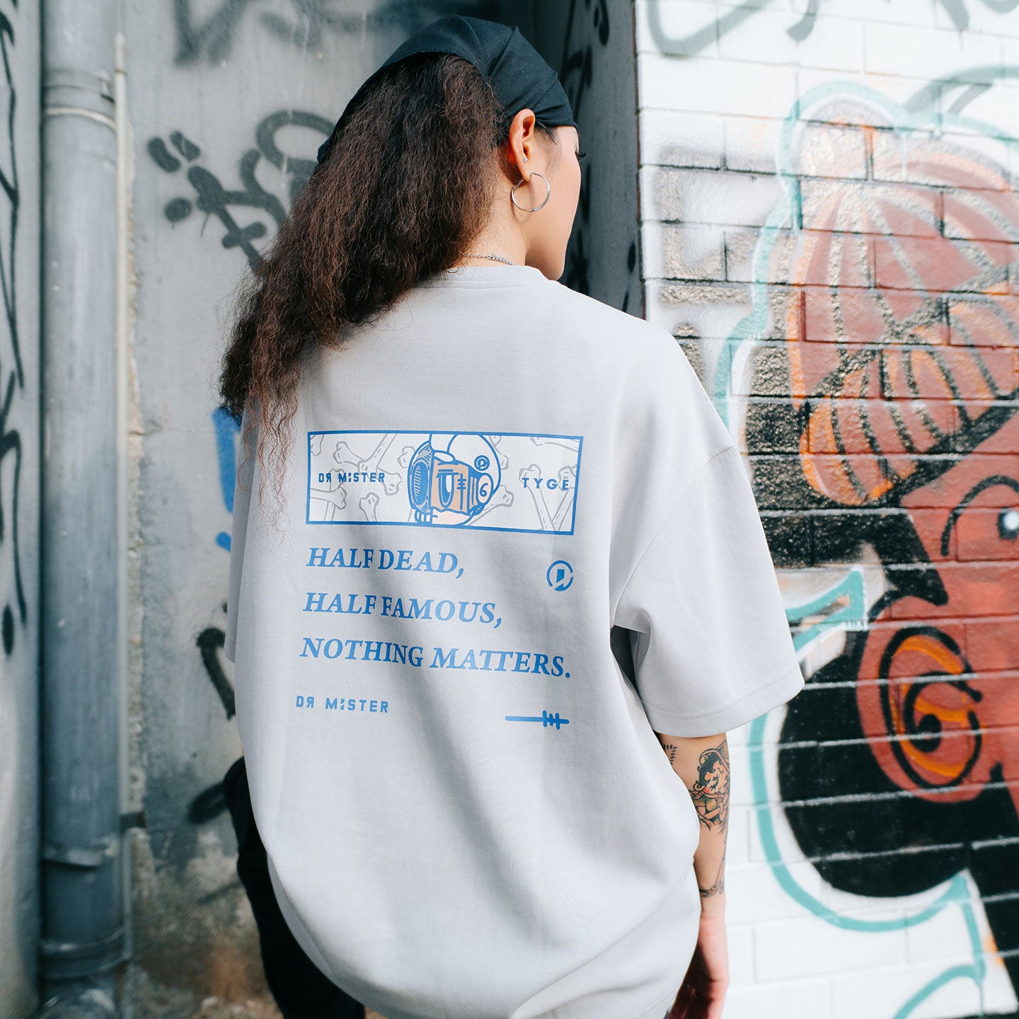 Bones Broad Tee Grey