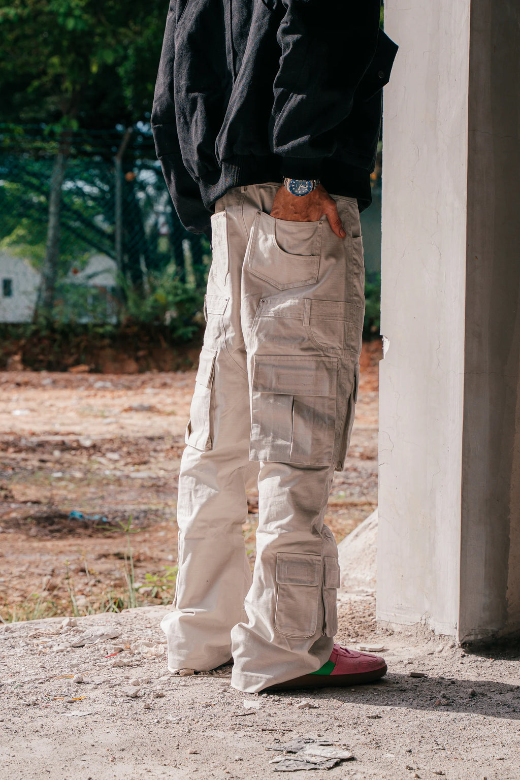Mases Cargo Pants (Oak White)