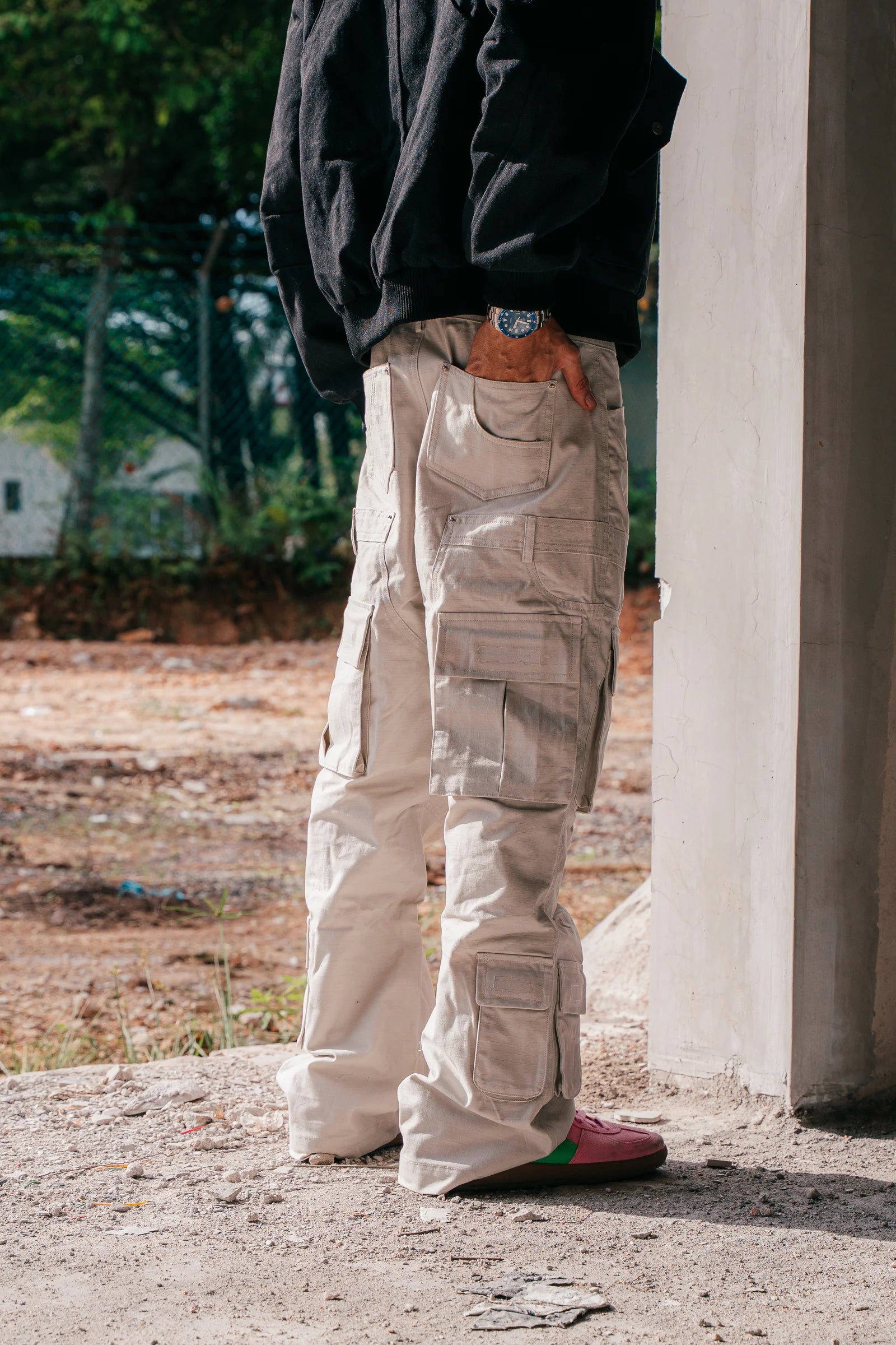 Mases Cargo Pants (Oak White)