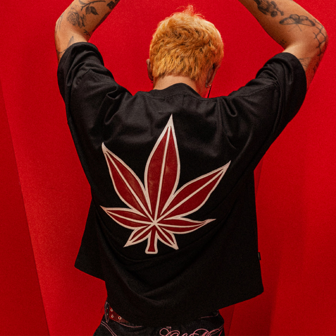 Dark Horse : Leather Maple Tee Black