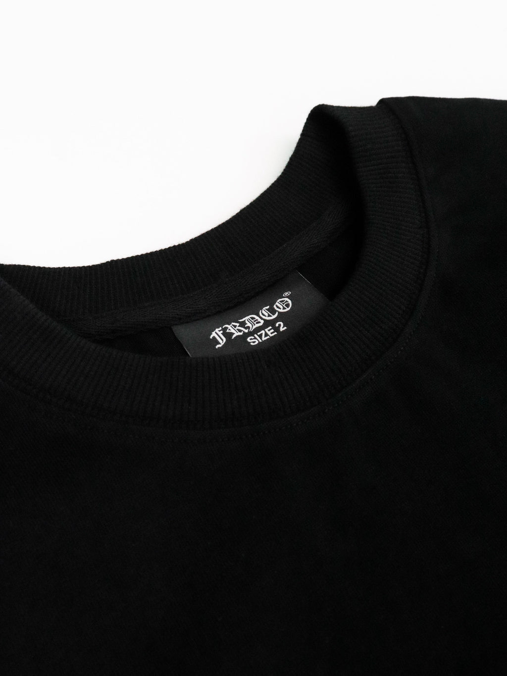 Aura Essential Tee Black