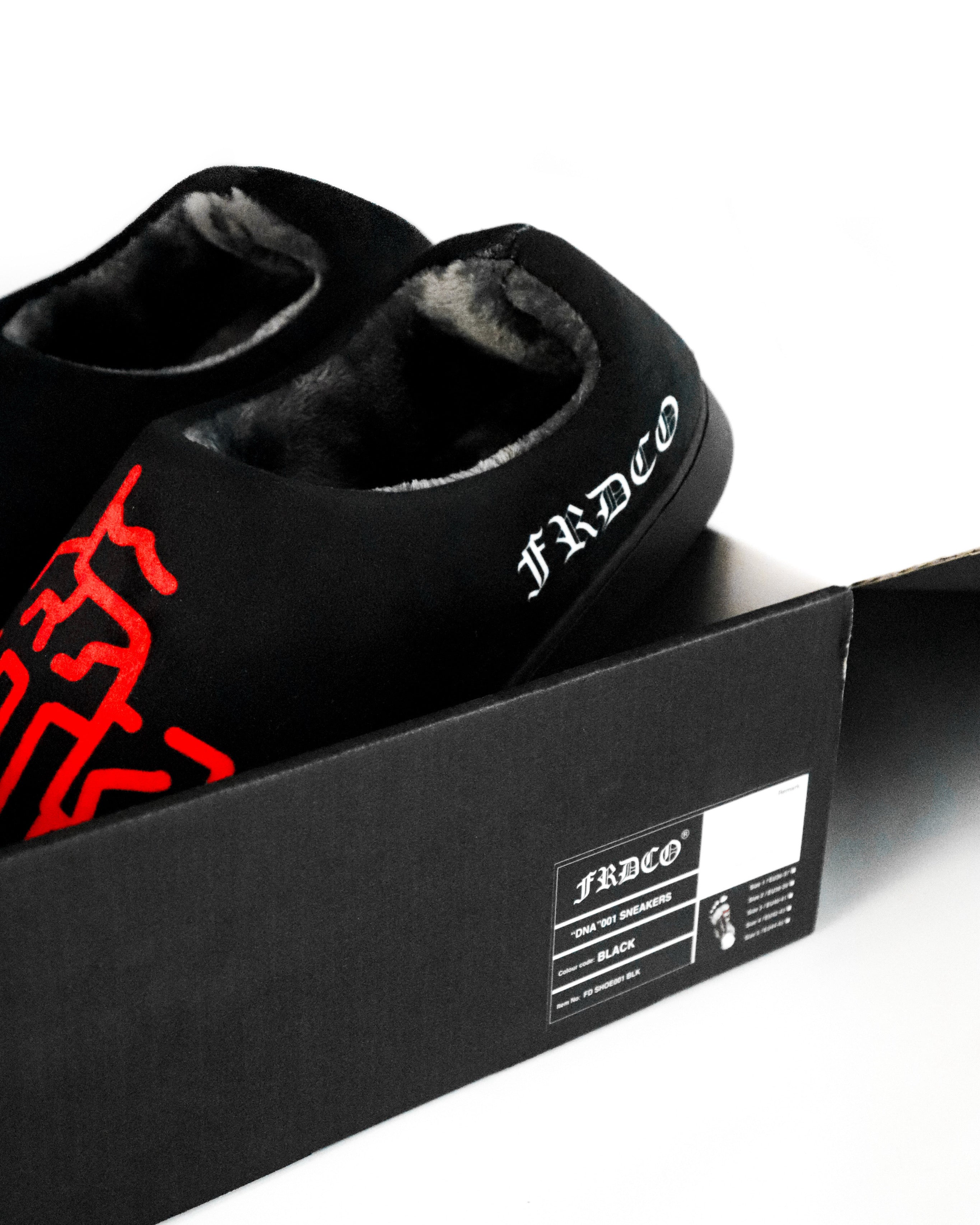 DNA 001 Shoes Black