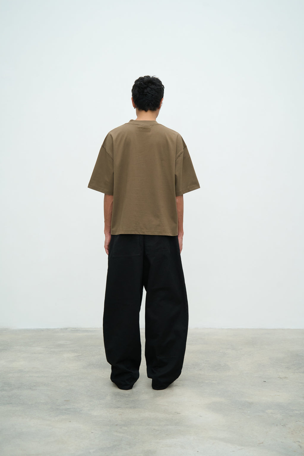 Essential Crop Tee - Brown
