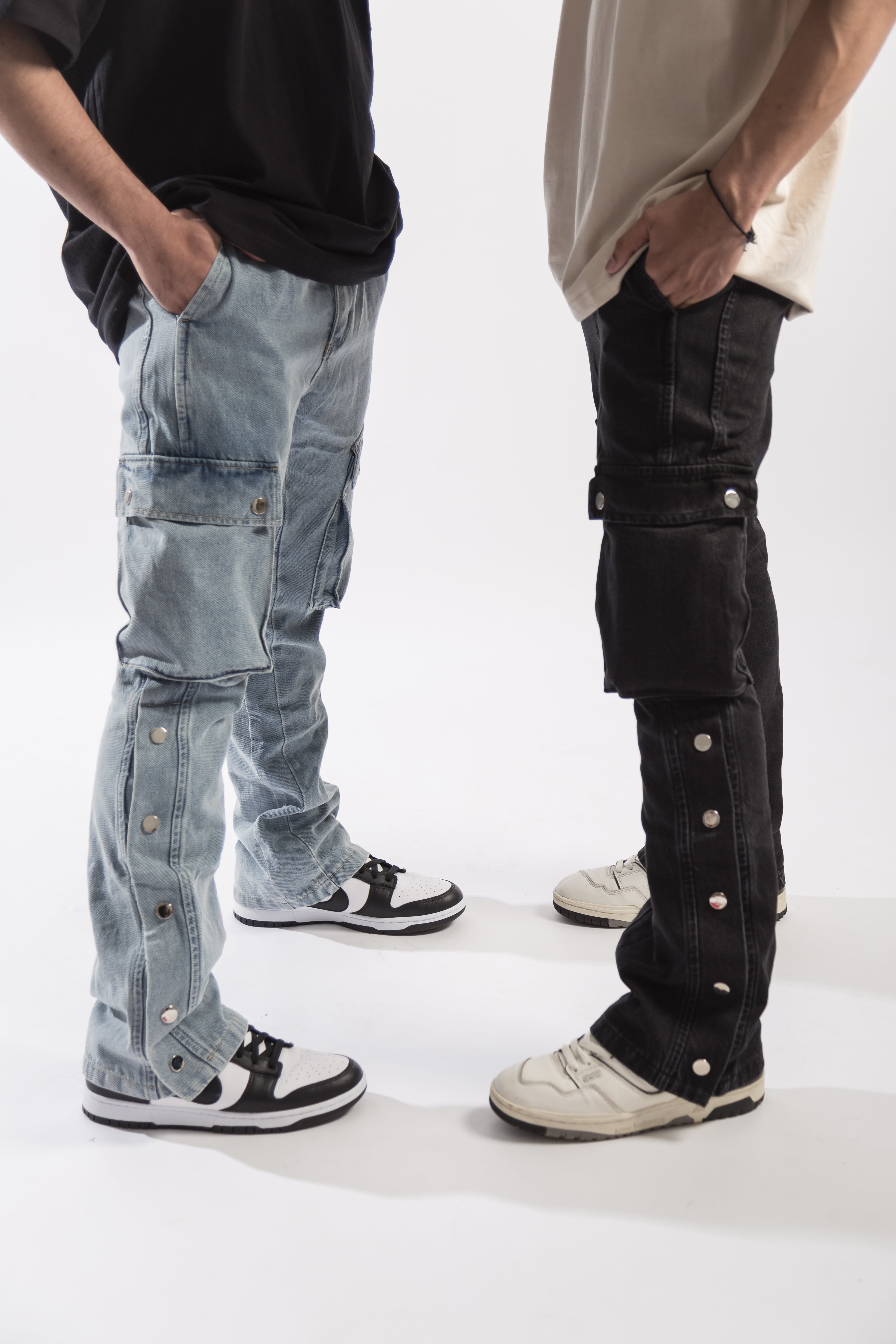 Buckle Flare Cargo Jeans (Blue)