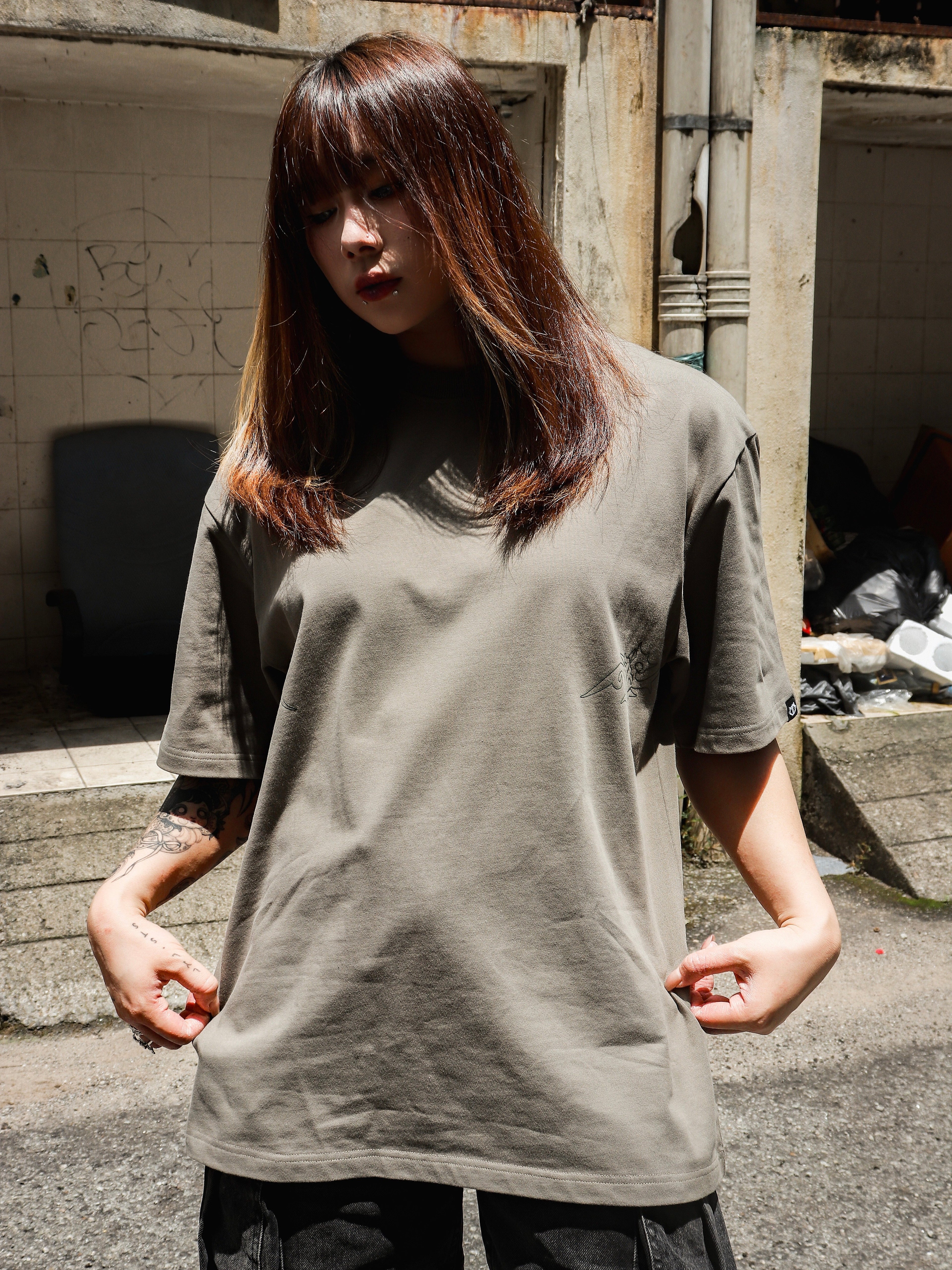 Aura Essential Tee Khaki