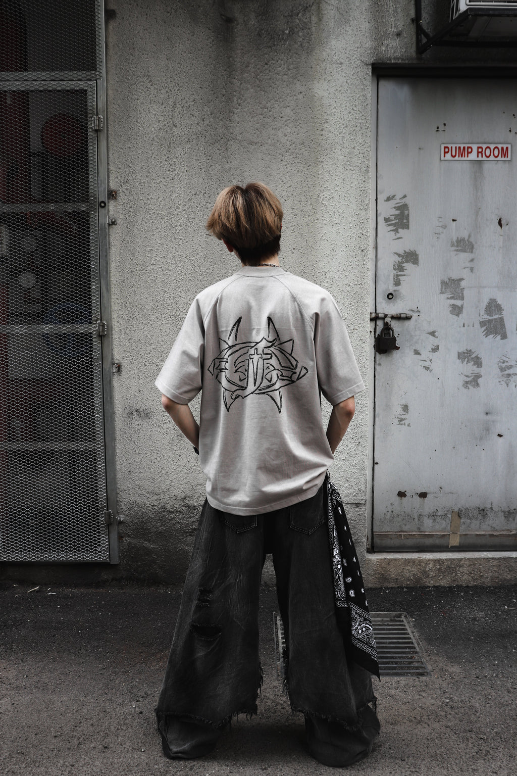 Guardian Essential Tee Grey