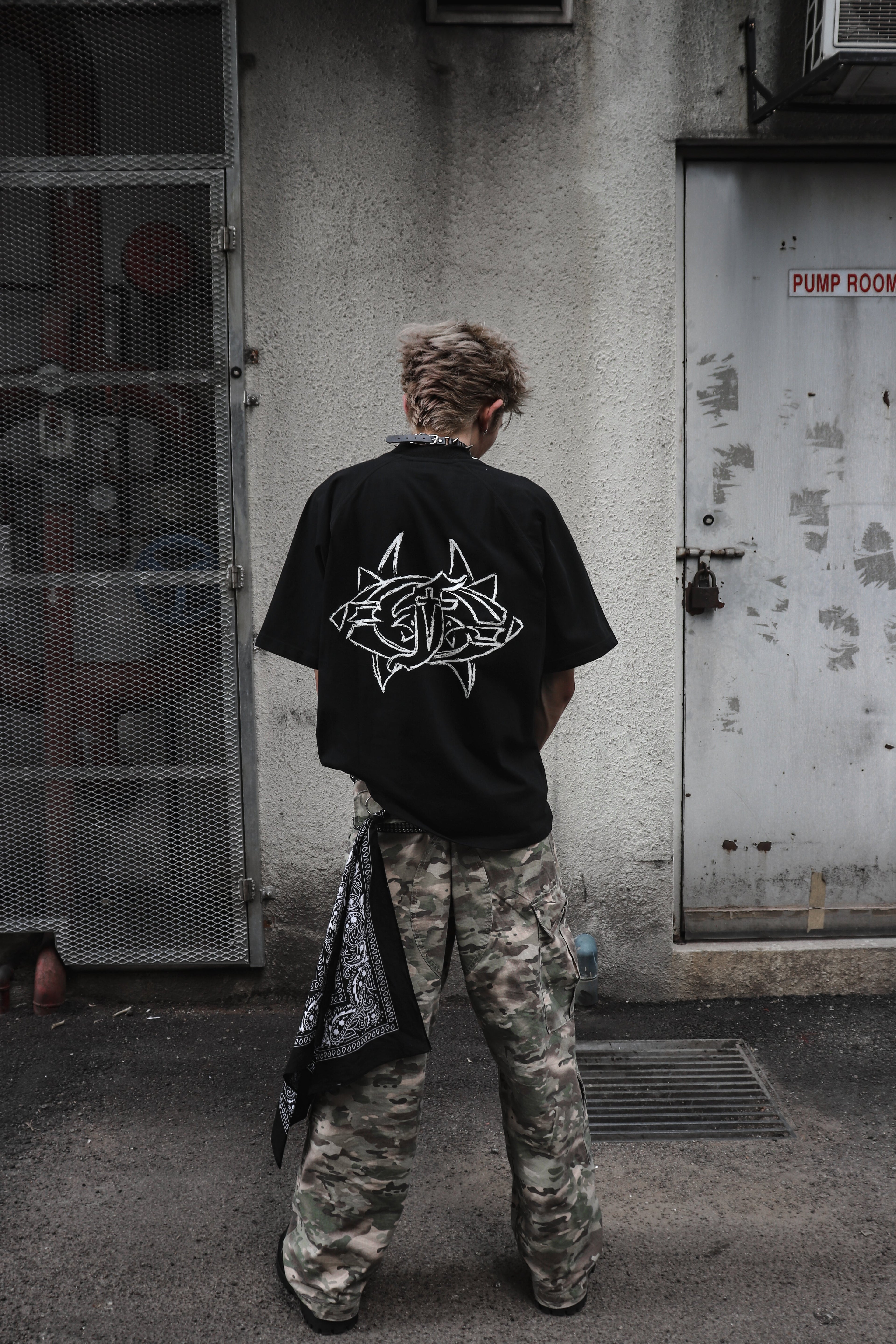 Guardian Essential Tee Black