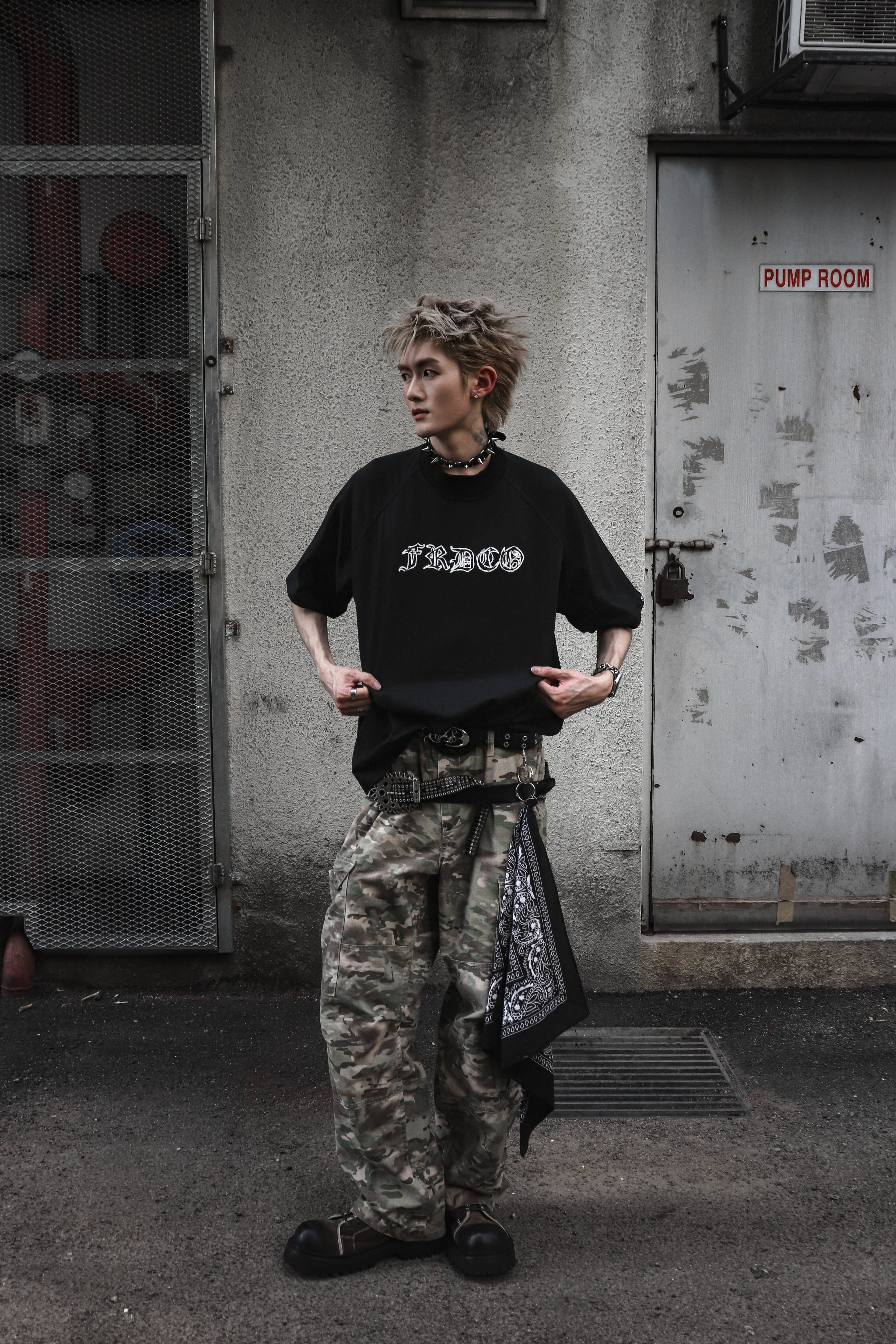 Guardian Essential Tee Black