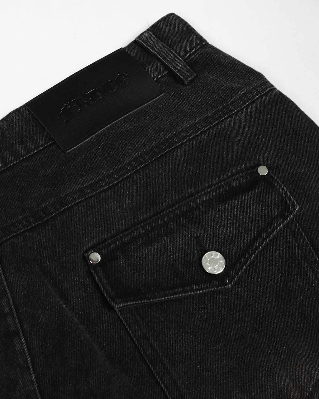 Aura Curved Jeans Black
