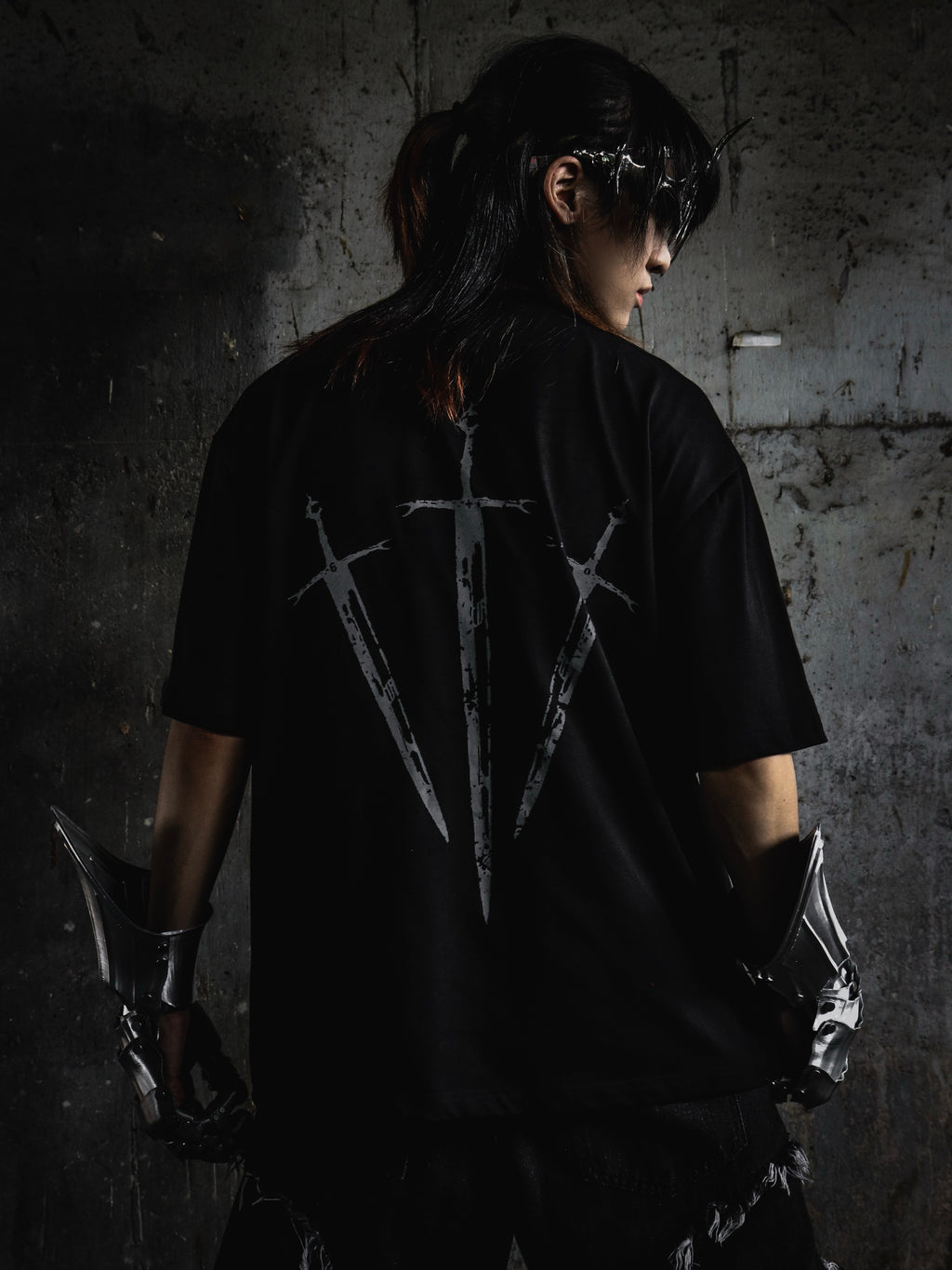Guardian Sword Tee Black