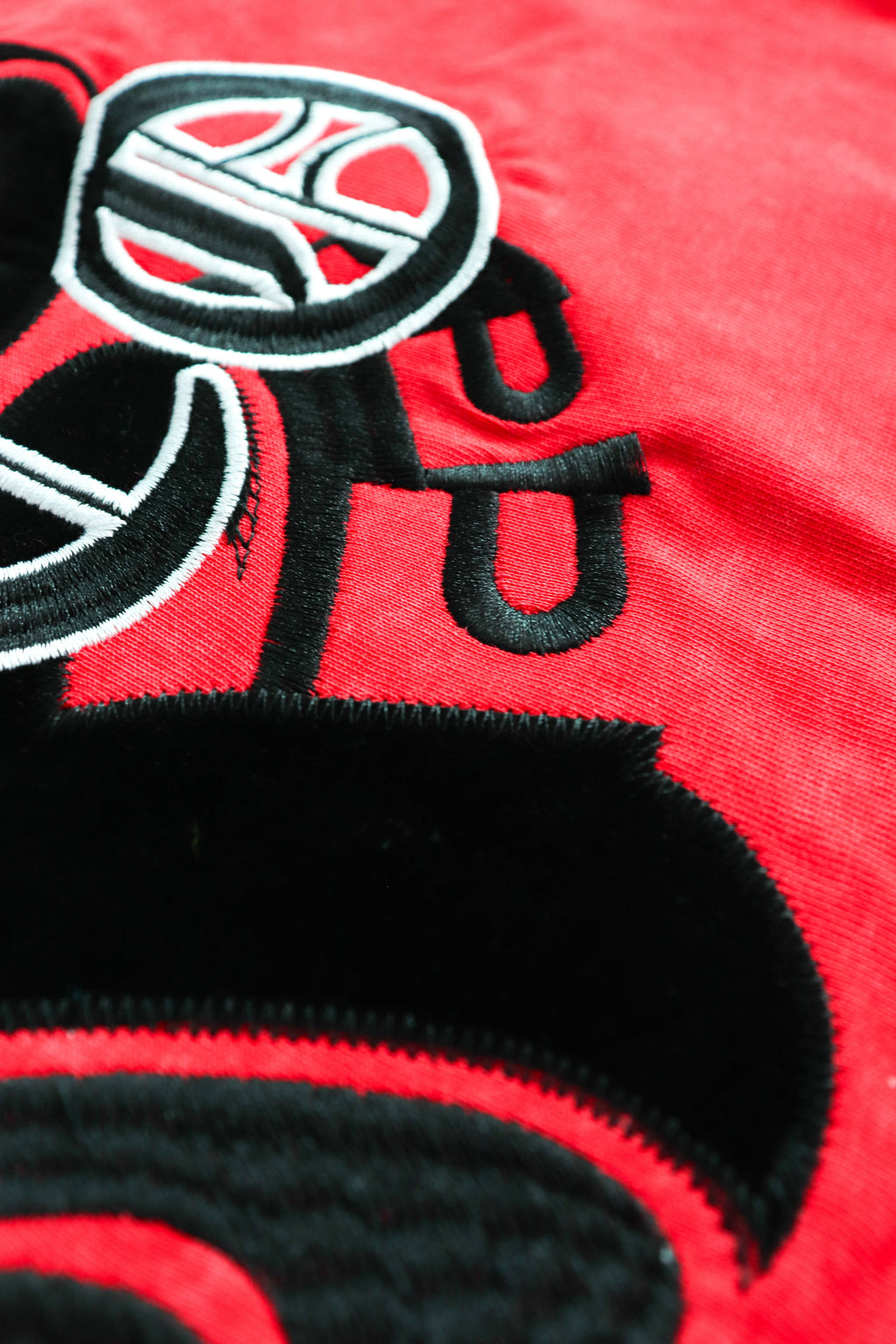 Triple S : Embroidery Snake Tee Red