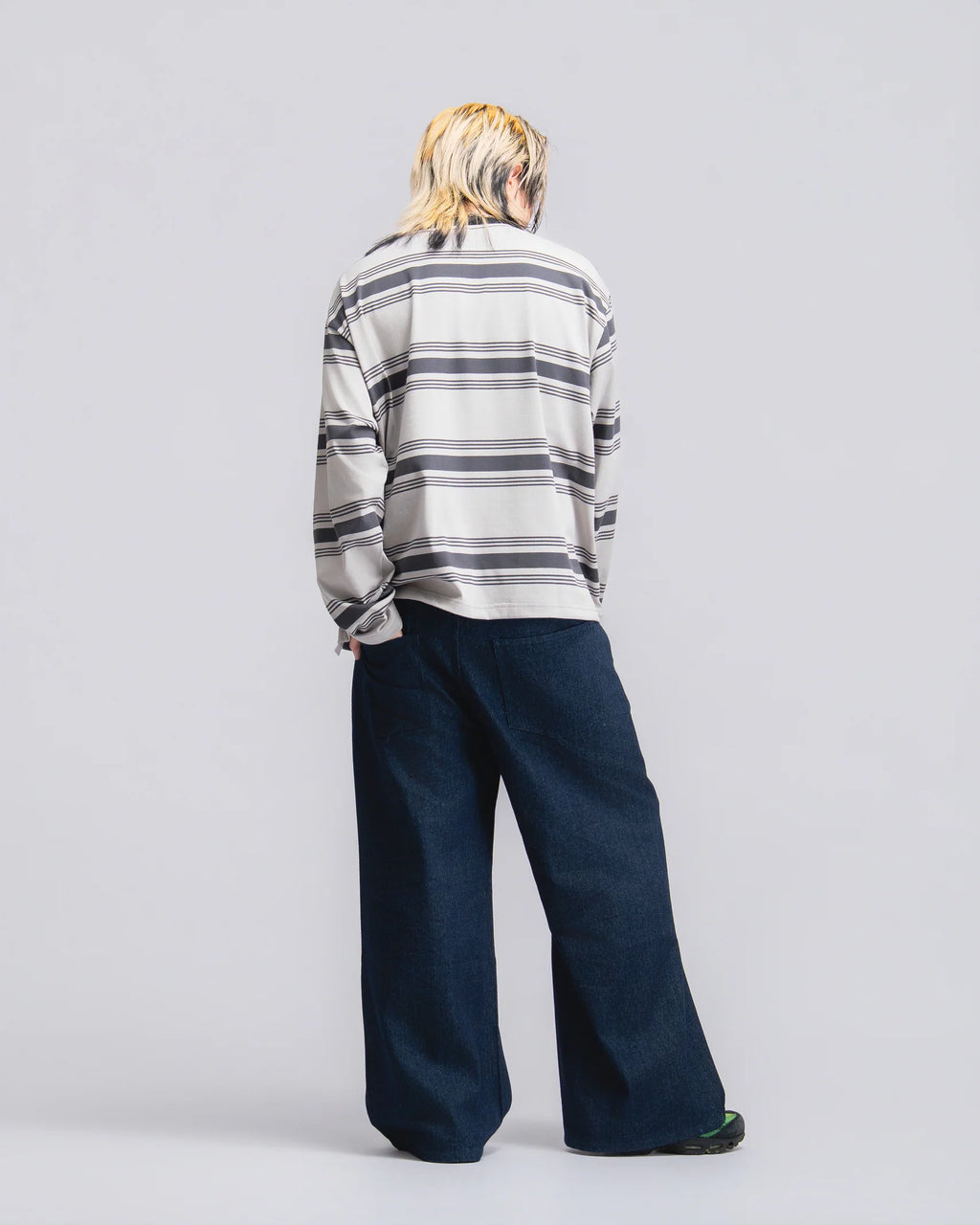 Logo Stripe Cropped L/S Tee Grey