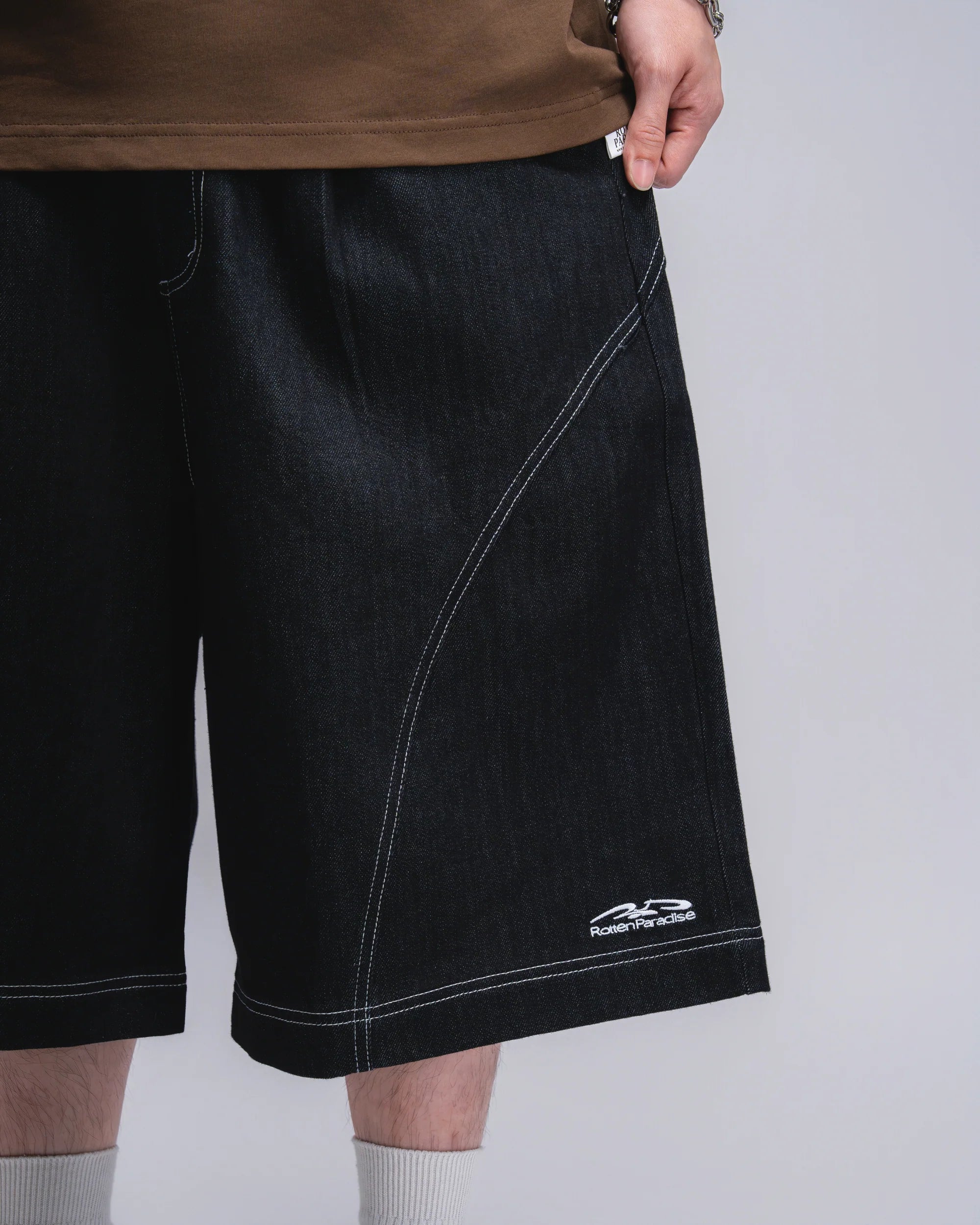 Drift Line Wide Fit Shorts Denim