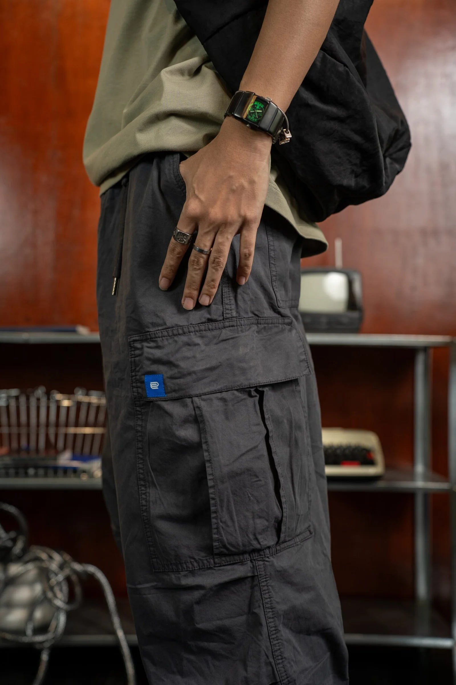 Parachute Cargo Pants (Smoke Grey)