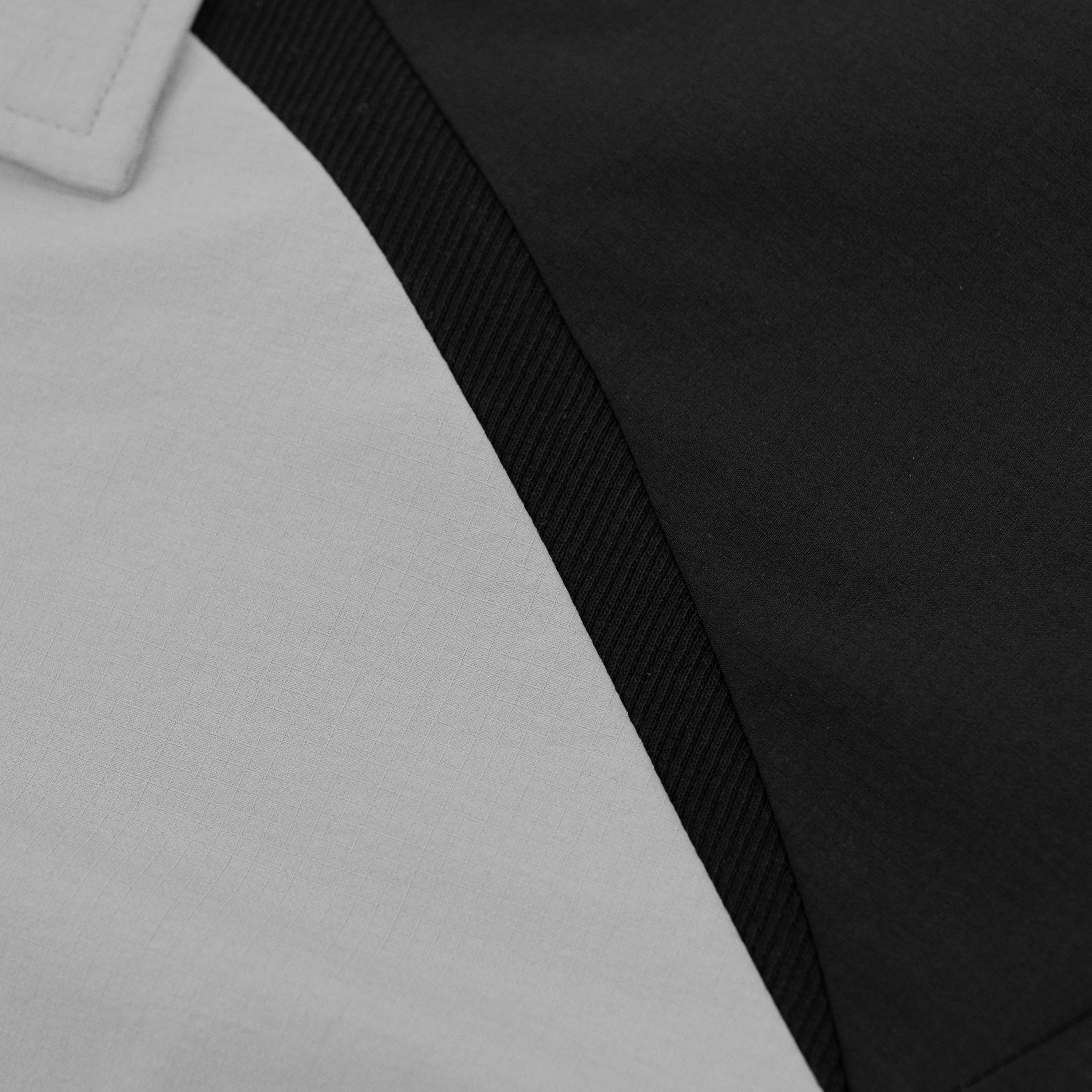 U8 Boxy Shirt Black Grey