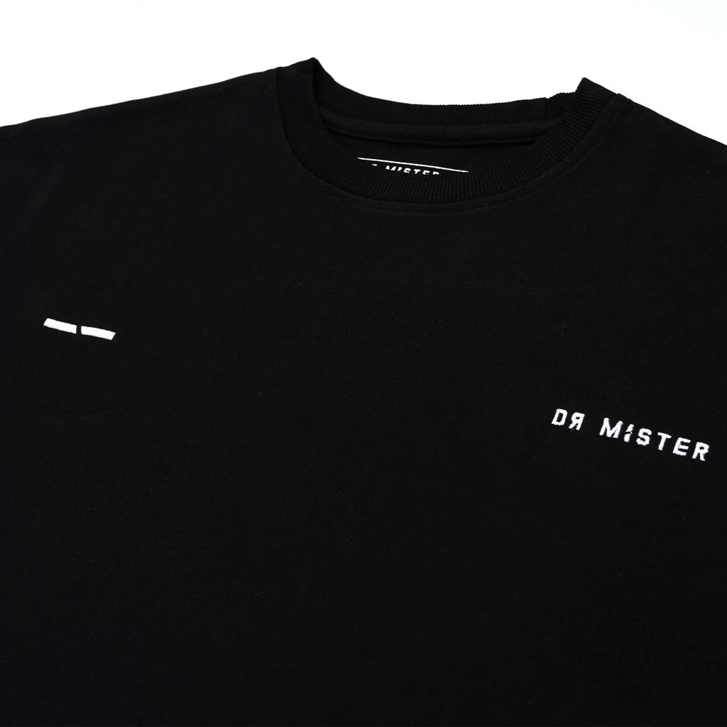 Vertical Signature Broad Tee