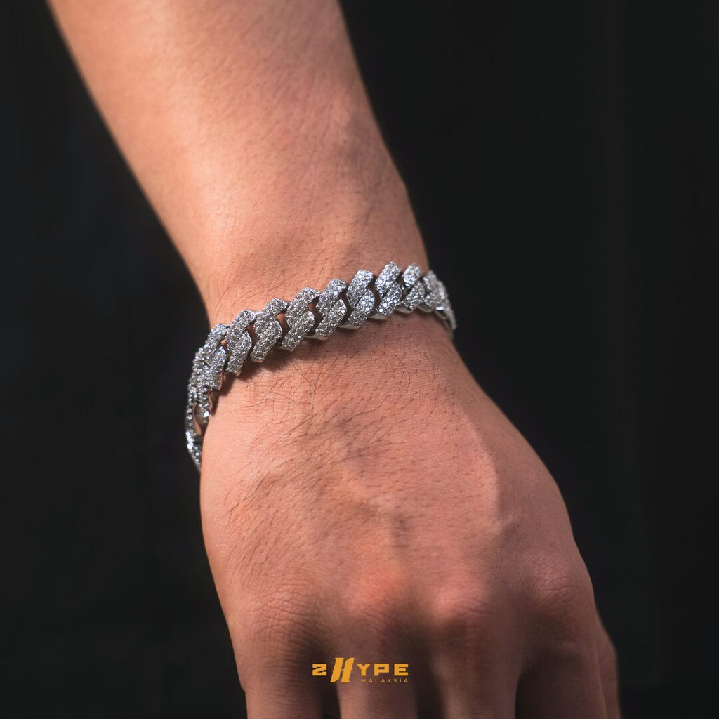 Iced-Out Prong Cuban Link Bracelet 13mm
