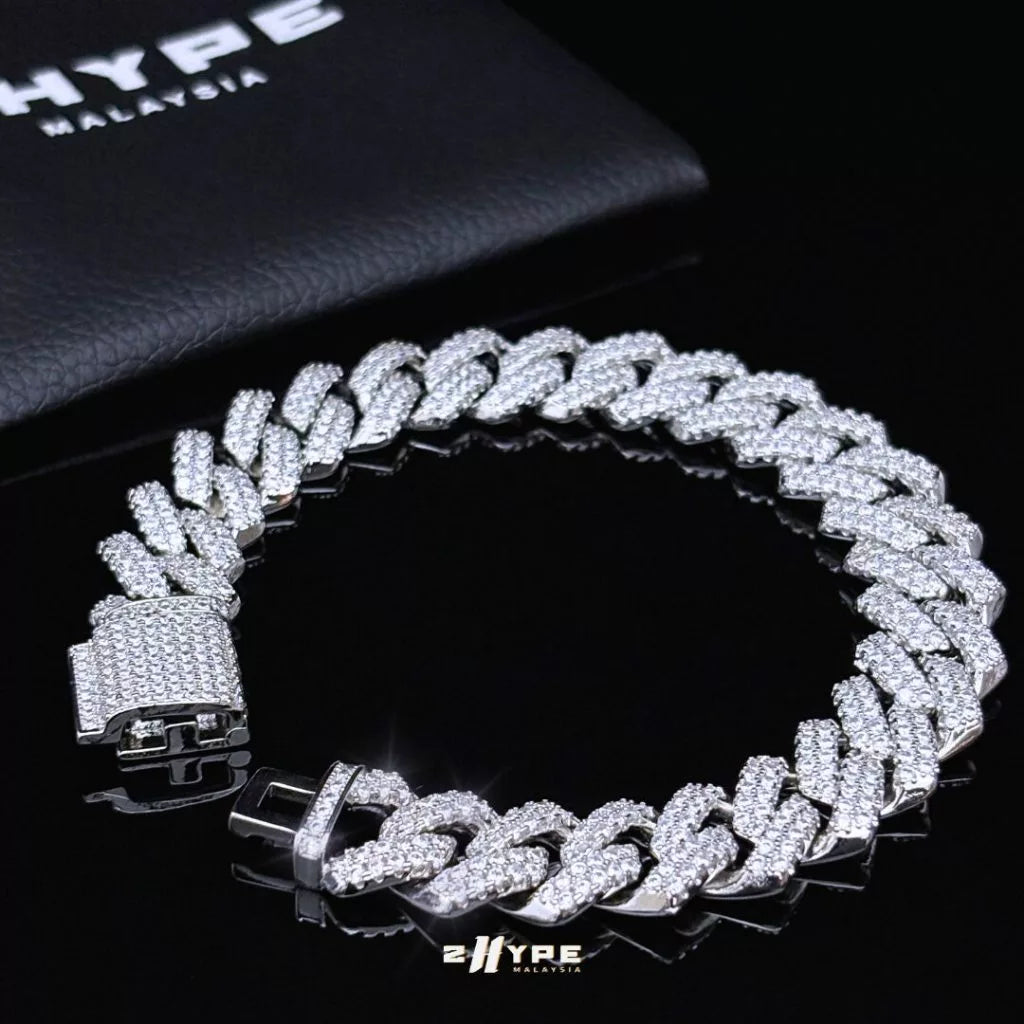 Iced-Out Prong Cuban Link Bracelet 13mm
